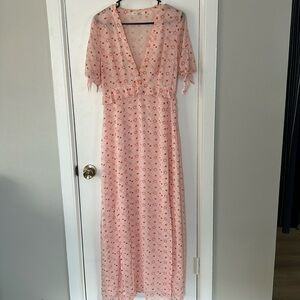 Pretty pink dress with Ruffle